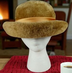Vintage MCM Jean Arlett 1950s Fur Fashion Australia Ribbon Hat